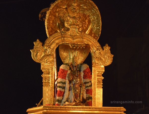 Sriranganatha at karpaga viruchagam